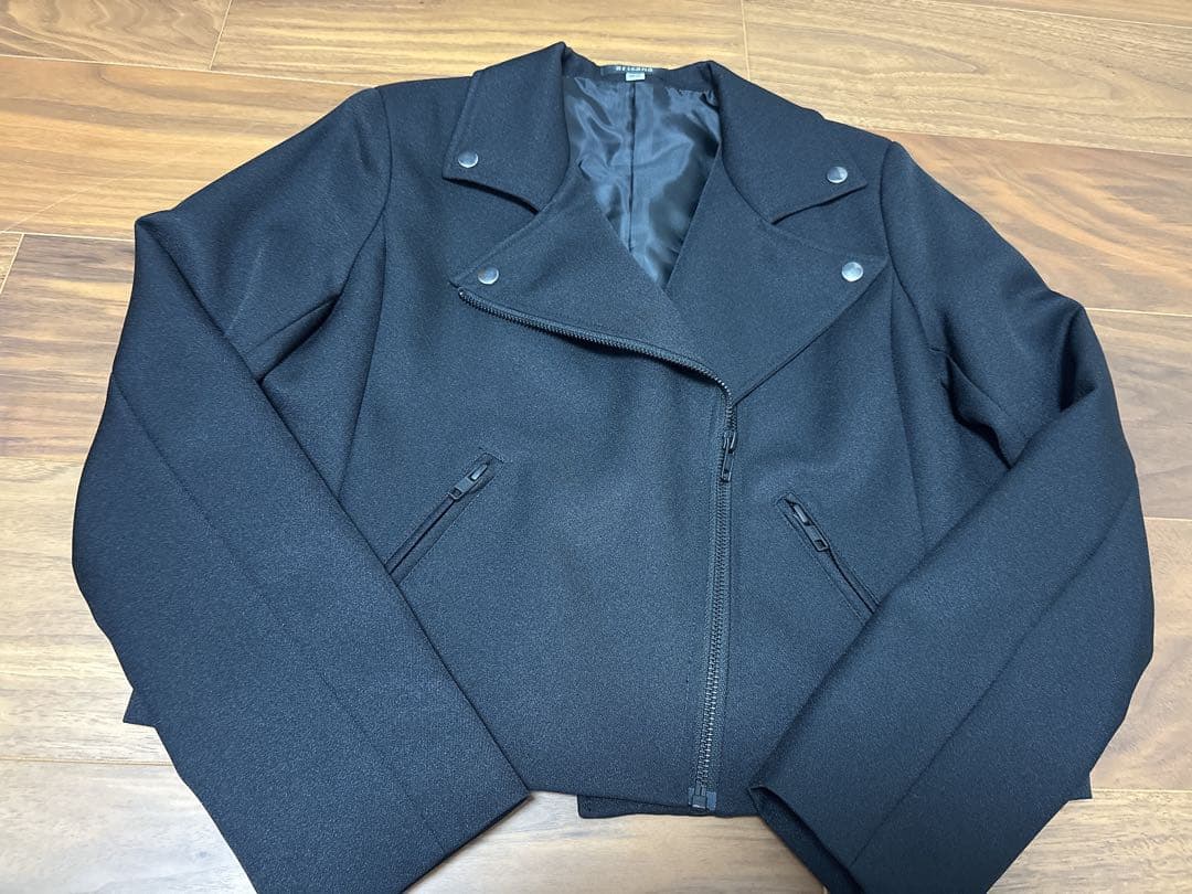 アリサナ arisanaジュニアフォーマルスーツ セット ブラック 卒服160