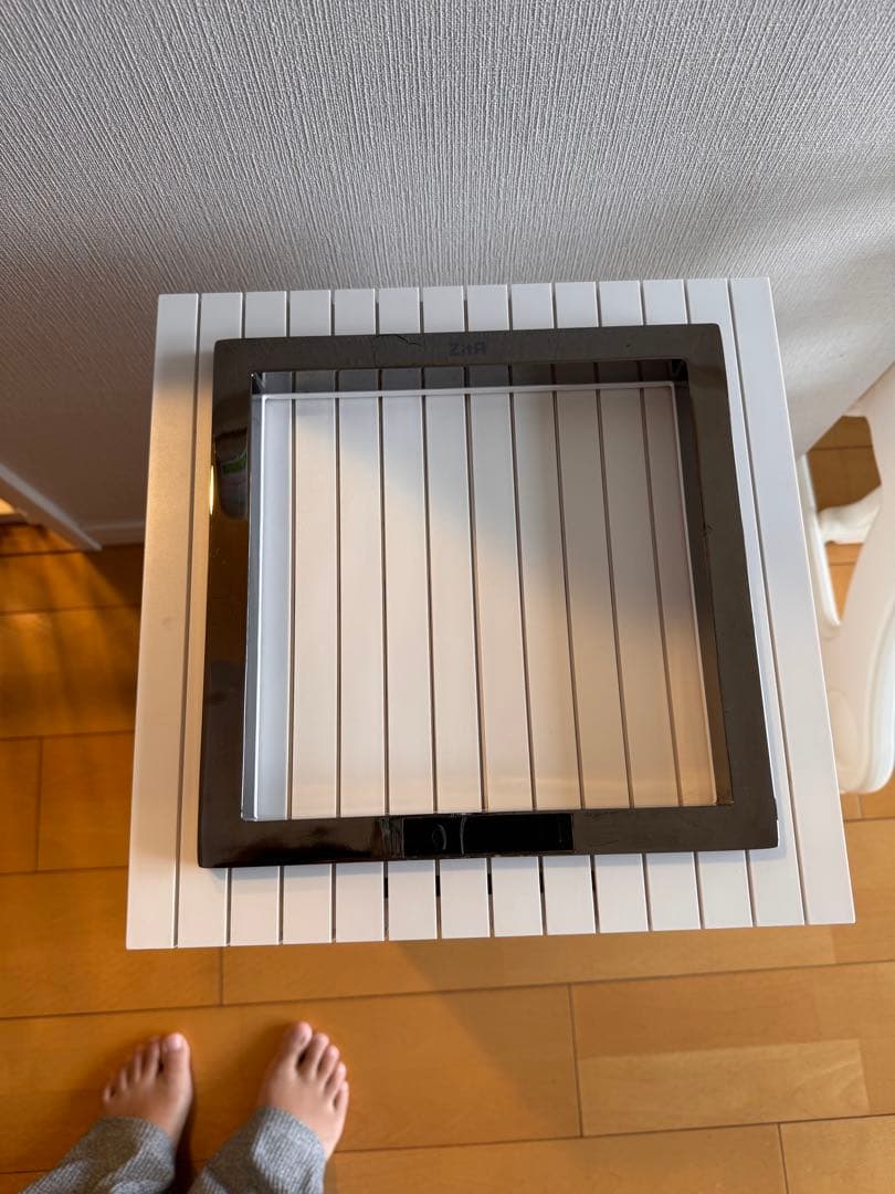 ZitA SQUARE ホワイト