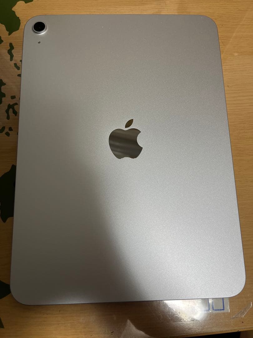 ipad 第11世代 A16 128GB シルバー カバー フィルム付き