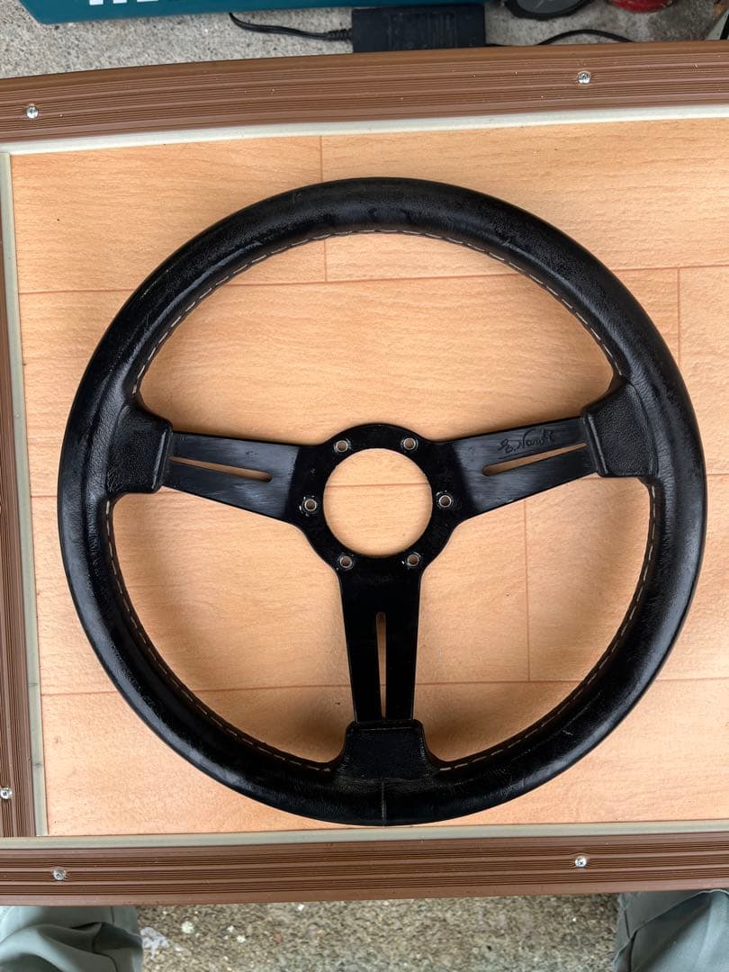 ナルディ3スポーク ステアリング 黒 約32cm