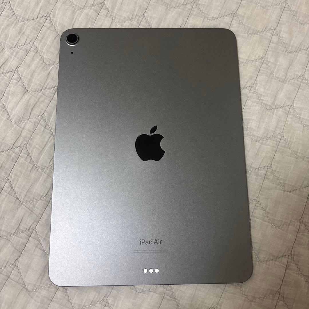 極美品　iPad Air 第５世代