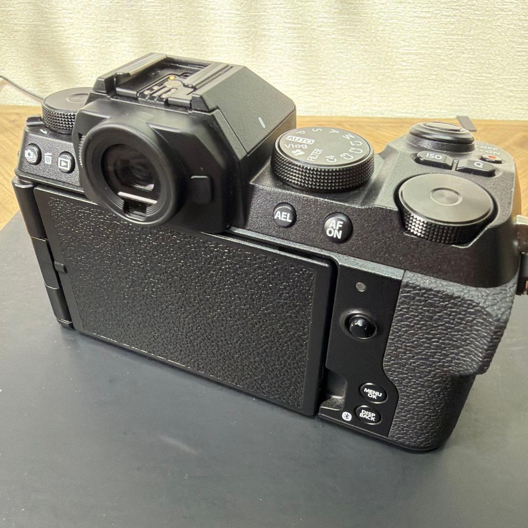 FUJIFILM X-S20 ミラーレス一眼/FUJINON XC35mmF2