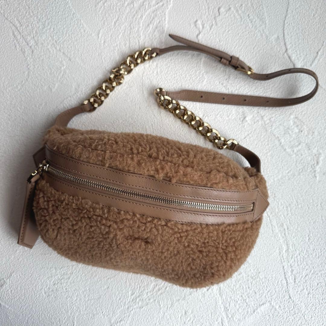 Max Mara マックスマーラ テディベア Banane ボディバッグ ボア