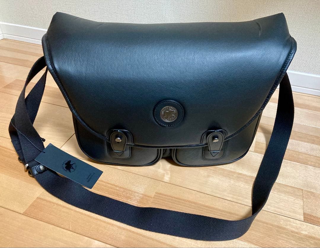 ハンティングワールド ショルダーバッグ　CARRYALL MEDIUM 新品