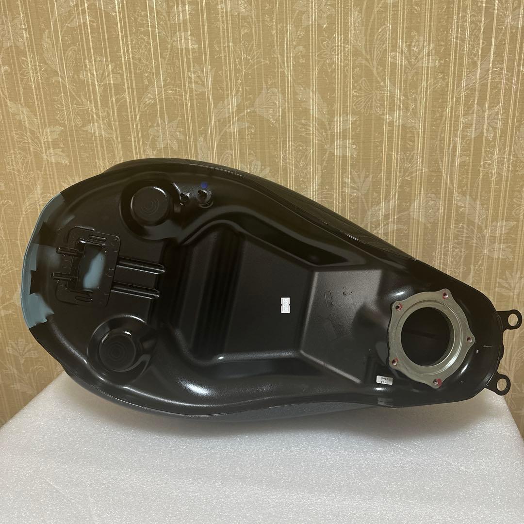 エリミネーター400 SE 新車取り外しタンク、ガウル、フェンダーセット