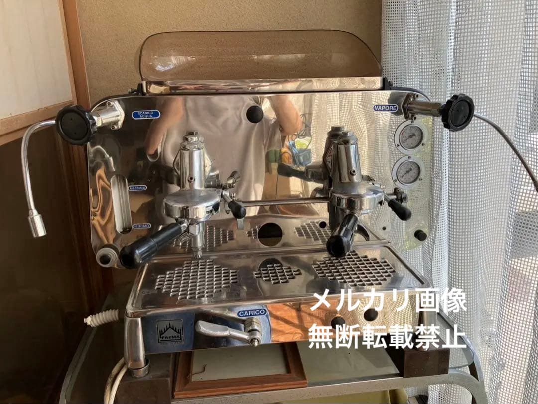 FAEMA E61 エスプレッソマシン