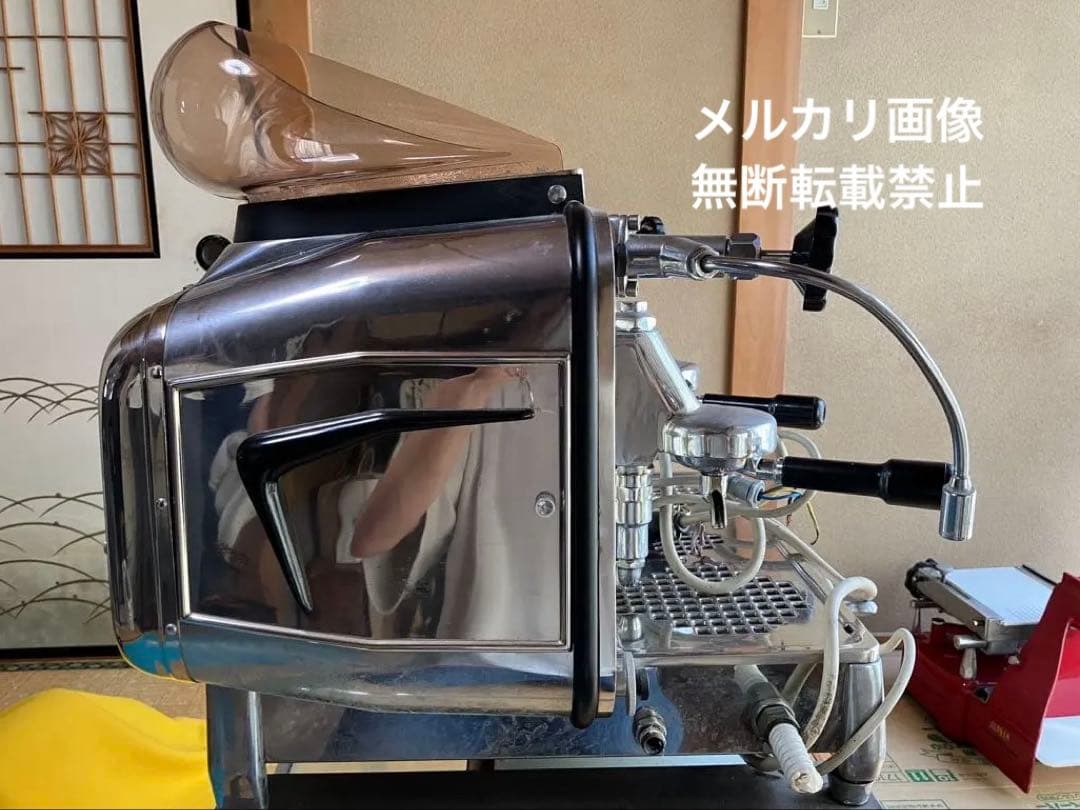 FAEMA E61 エスプレッソマシン