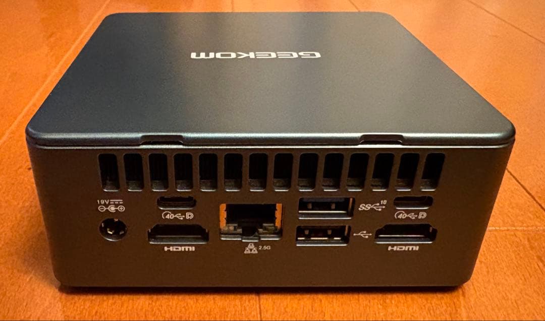 GEEKOMのミニPC「Mini IT13」i9-13900H 32GB 2TB