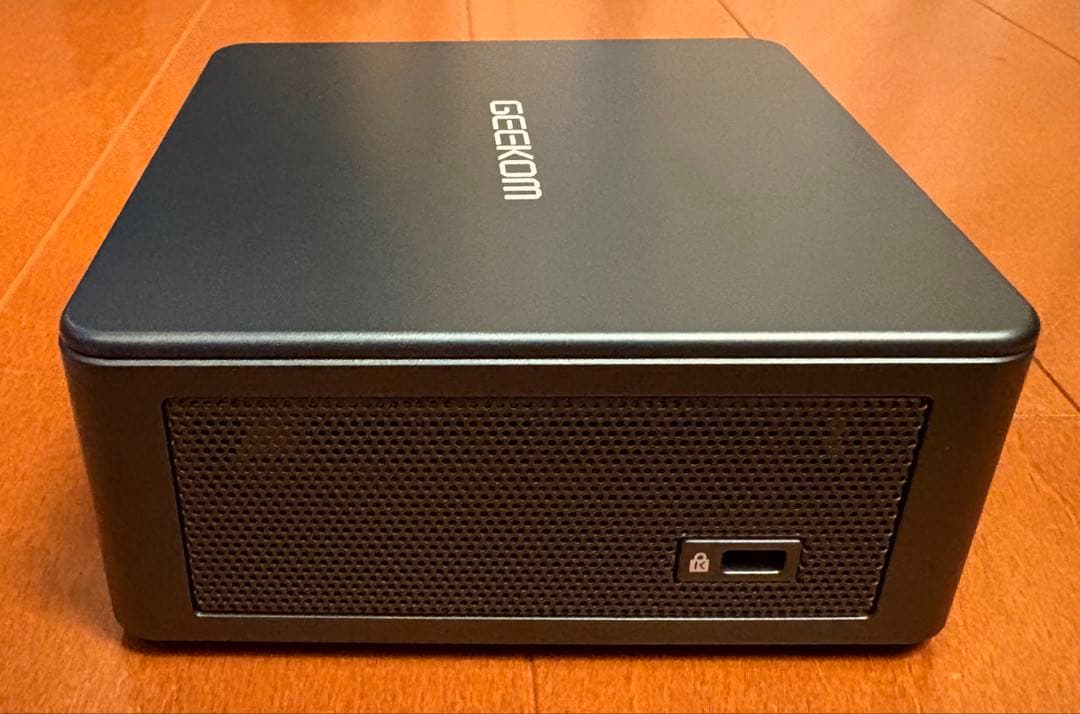 GEEKOMのミニPC「Mini IT13」i9-13900H 32GB 2TB