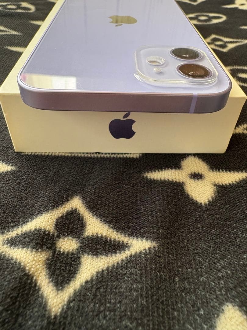 iPhone12 purple 64GB バッテリー最大容量88% 早い者勝ち♪