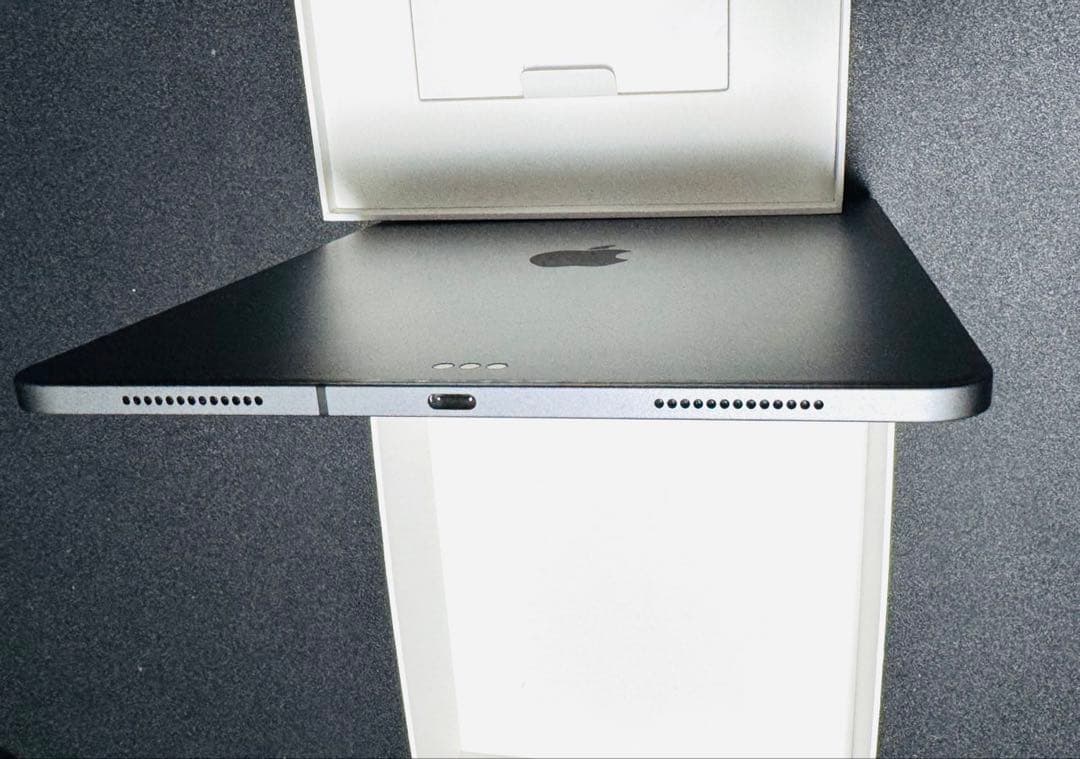 Apple iPad Pro Cellular 11インチ マジックキーボード