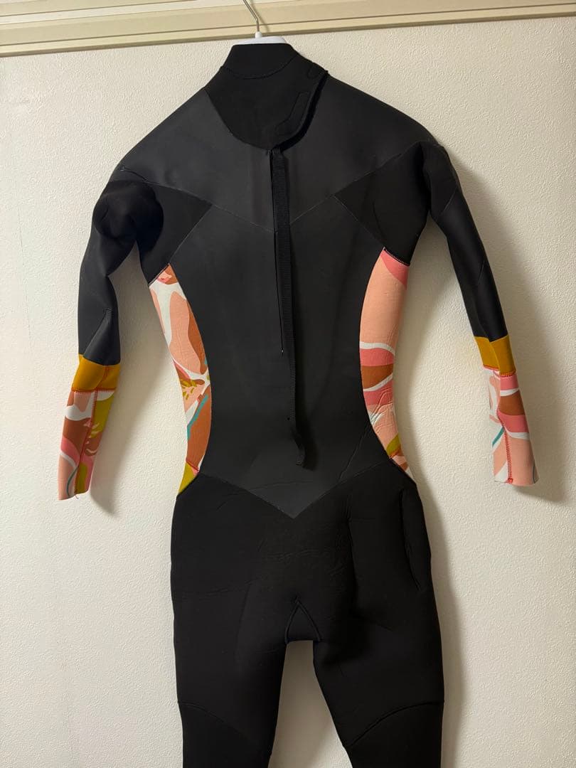 【今日だけ限定値下げ】ROXY 4/3 SYNCRO BZ FULLSUIT