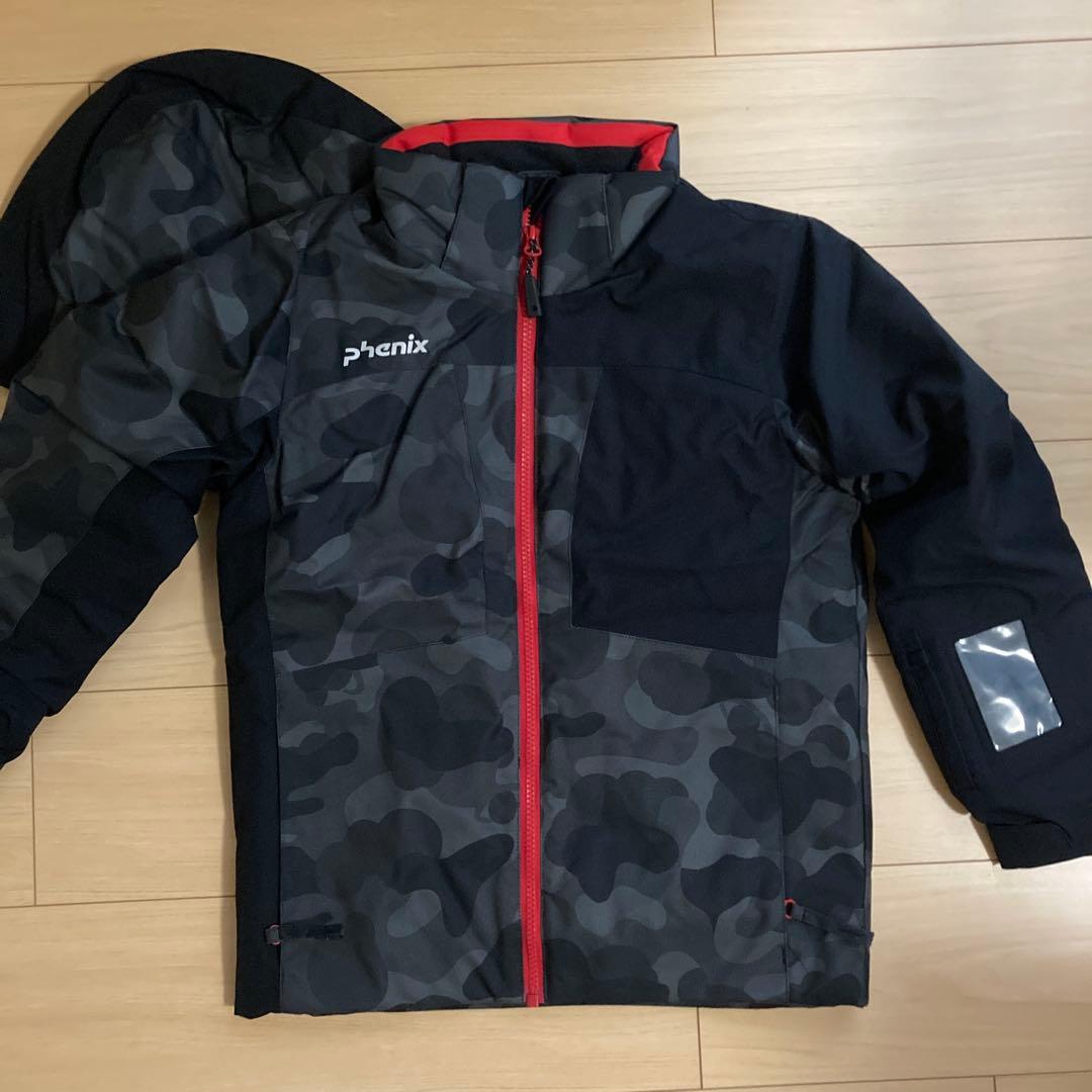 けいちゃん【美品】Phenix 迷彩柄ジャケットとレッドパンツセット