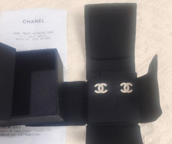 CHANEL COCOマーク ピアス ゴールド