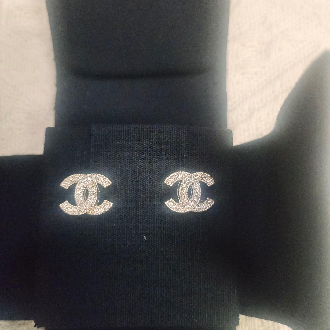 CHANEL COCOマーク ピアス ゴールド