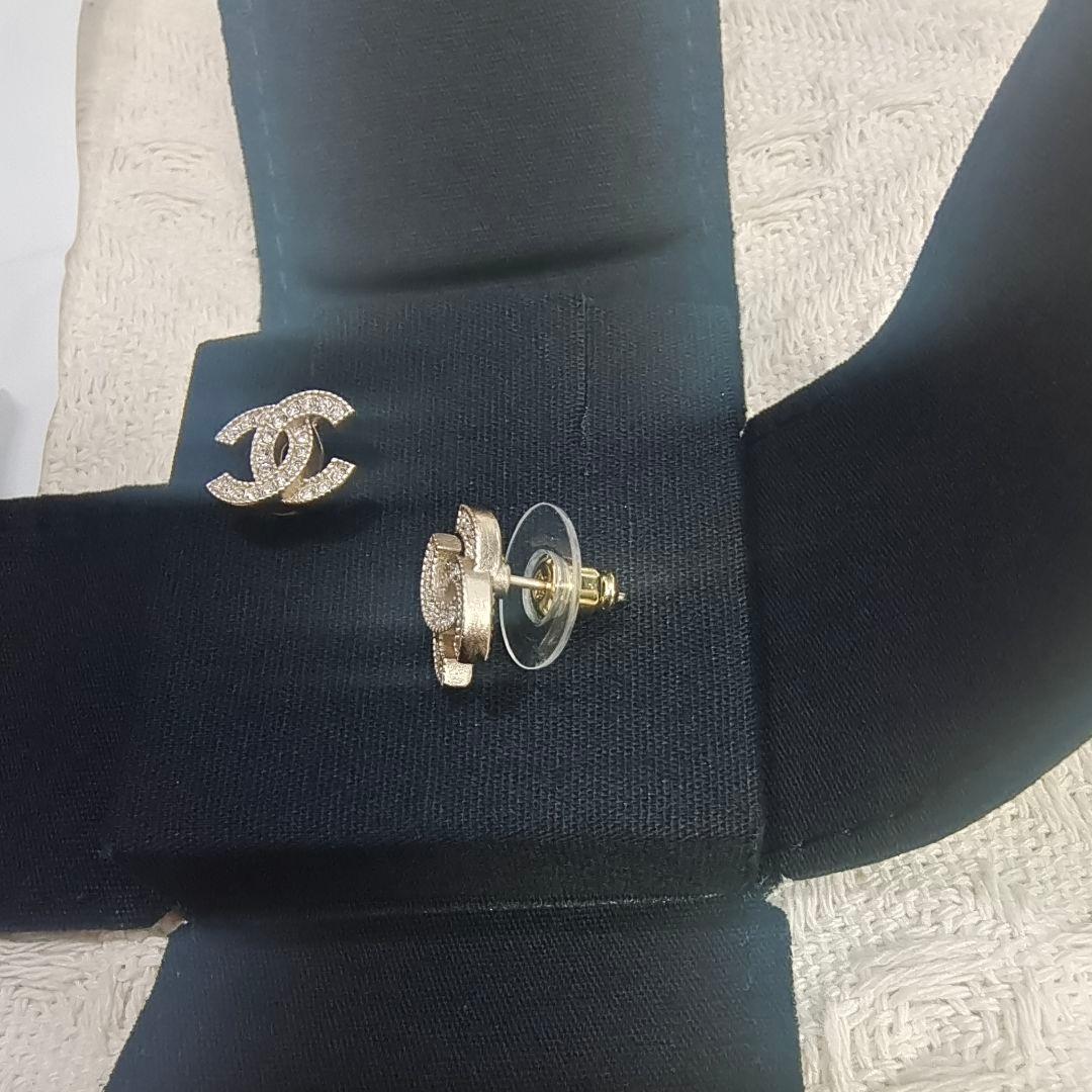 CHANEL COCOマーク ピアス ゴールド