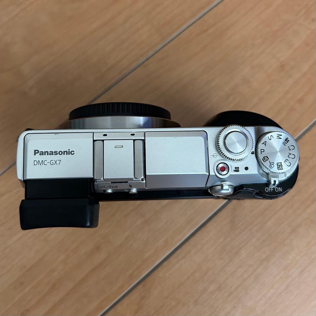 Panasonic LUMIX DMC-GX7 シルバー