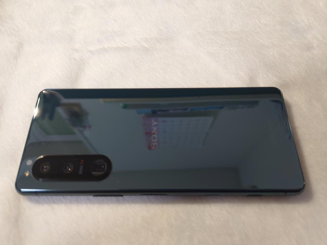 SONY　Xperia5 III XQ-BQ42 美品 + 純正ケース等