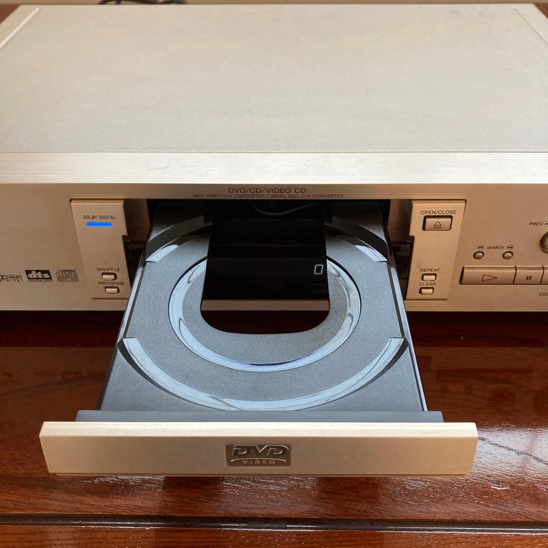 【稀有な逸品】SONY CD DVDデッキ DVP-S707D