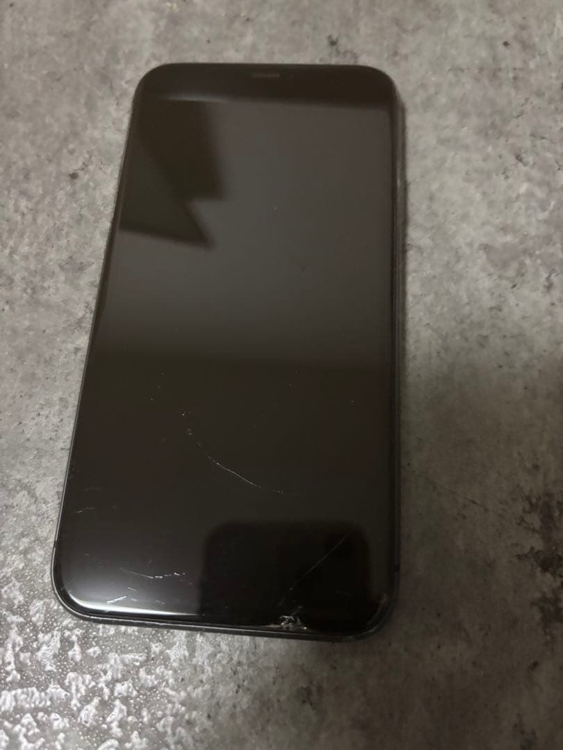 iPhone11 64GB ブラック