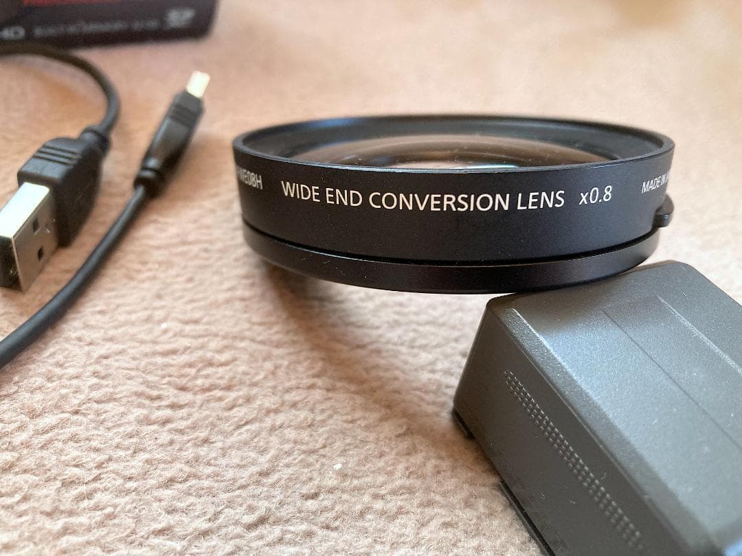 Panasonic HDC-TM700 + VW-WE08Hデジタルビデオカメラ