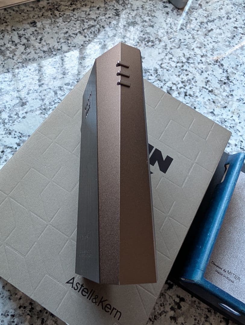 限定品　Astell&Kern KANN MAX Brown Mud