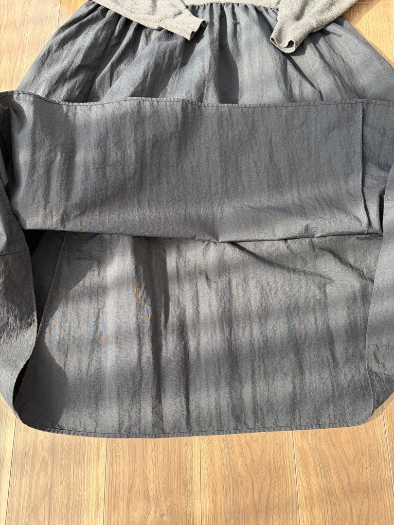 BEARDSLEY2025ニットコンビギャザー ワンピース