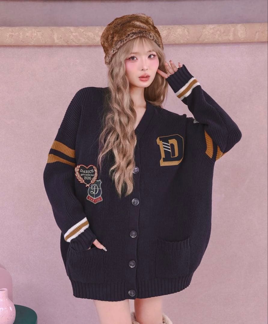 Darich カレッジワッペンVネックニットカーディガン