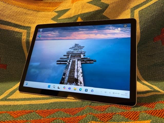 LTE　Microsoft Surface Go 3 2022　(2)