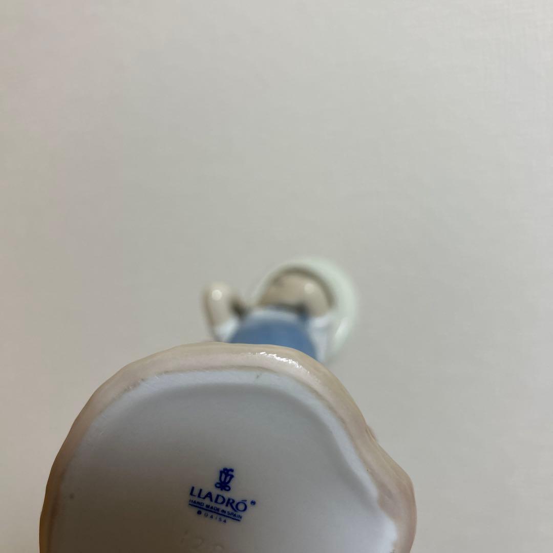 リヤドロ LLADRO 「かごいっぱいのバラ」　　　　　新品！正規の元箱付き！