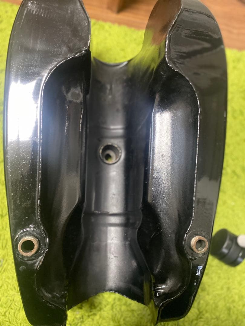 カワサキ　w1sa純正タンク