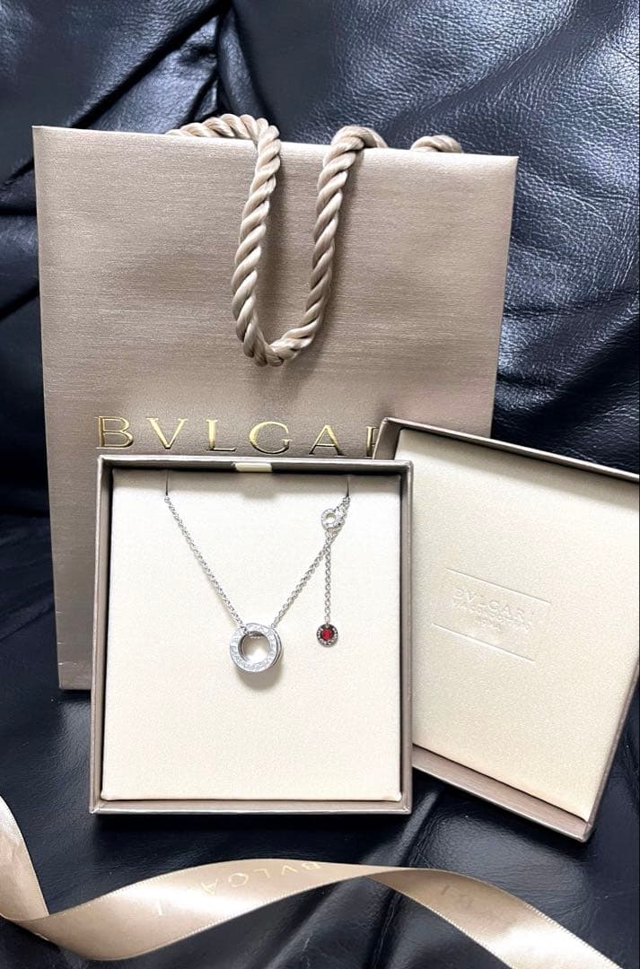 BVLGARI ペンダントネックレス