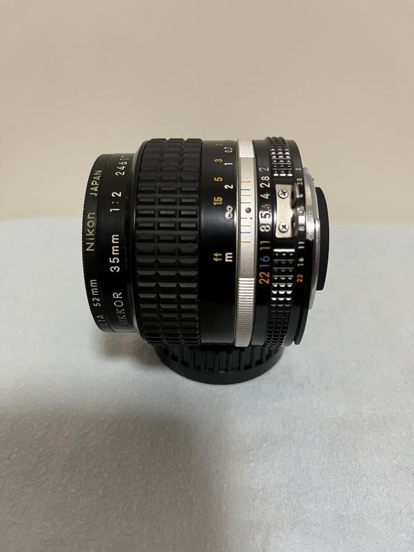 Nikon ニッコール　35/2 マニュアルレンズ