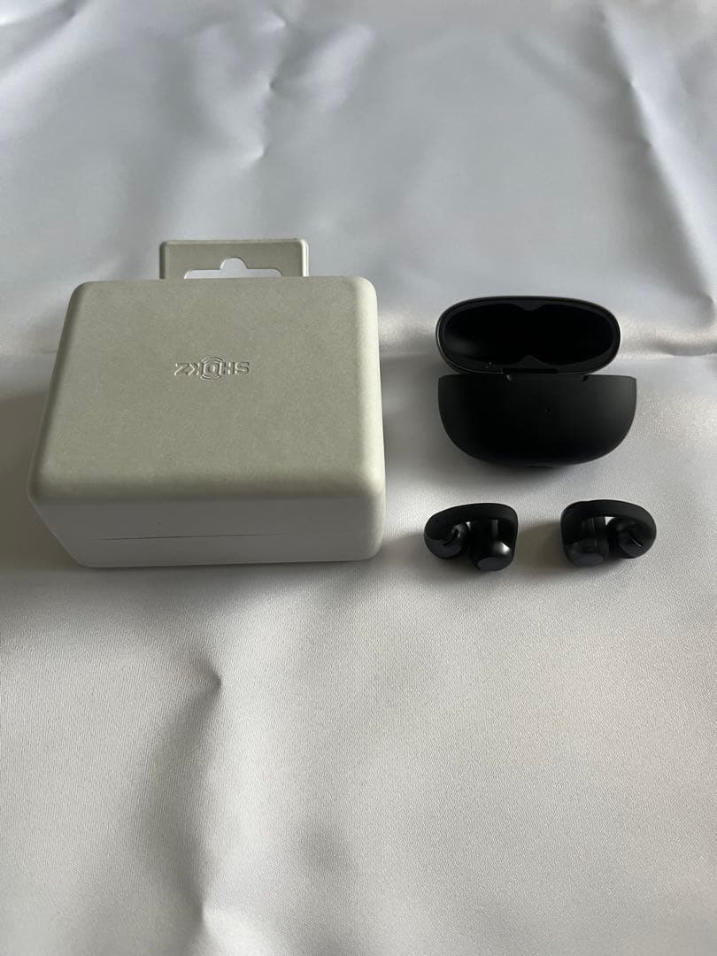 Shokz OpenDots ONE イヤーカフ型ワイヤレスイヤホン