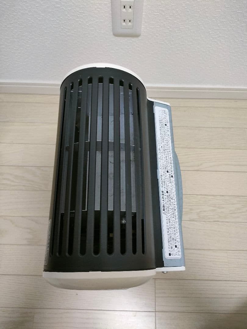 イワタニ　カセットガスファンヒーター　風暖　CB-GFH-1 2016年製