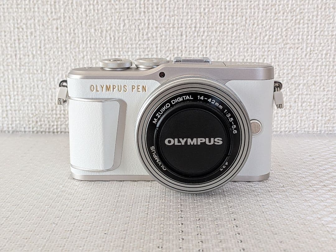 デジタルカメラ OLYMPUS PEN E-PL9