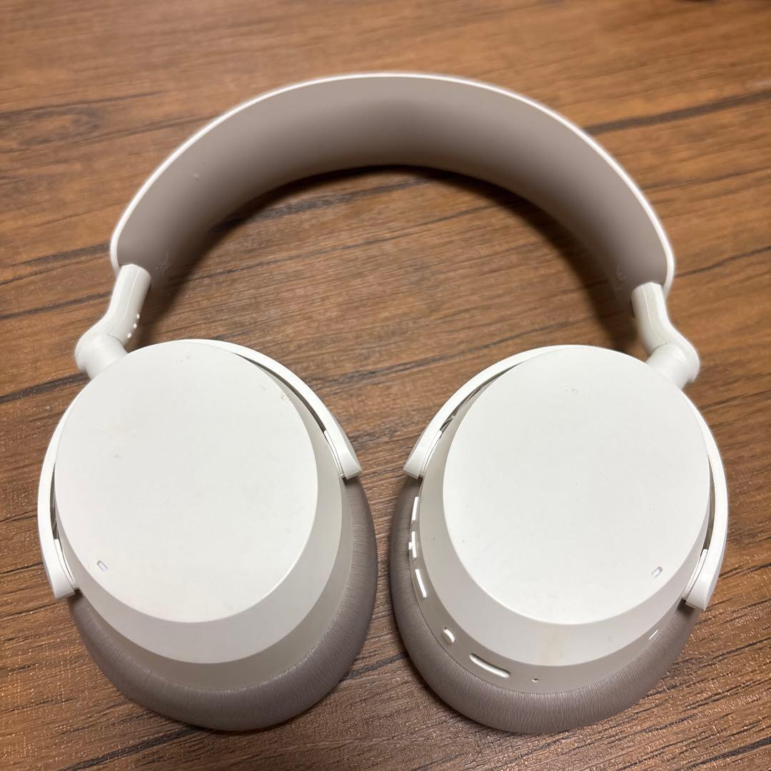 【値下げしました】超美品‼️高音質Sennheiser Accentum即日配達‼️