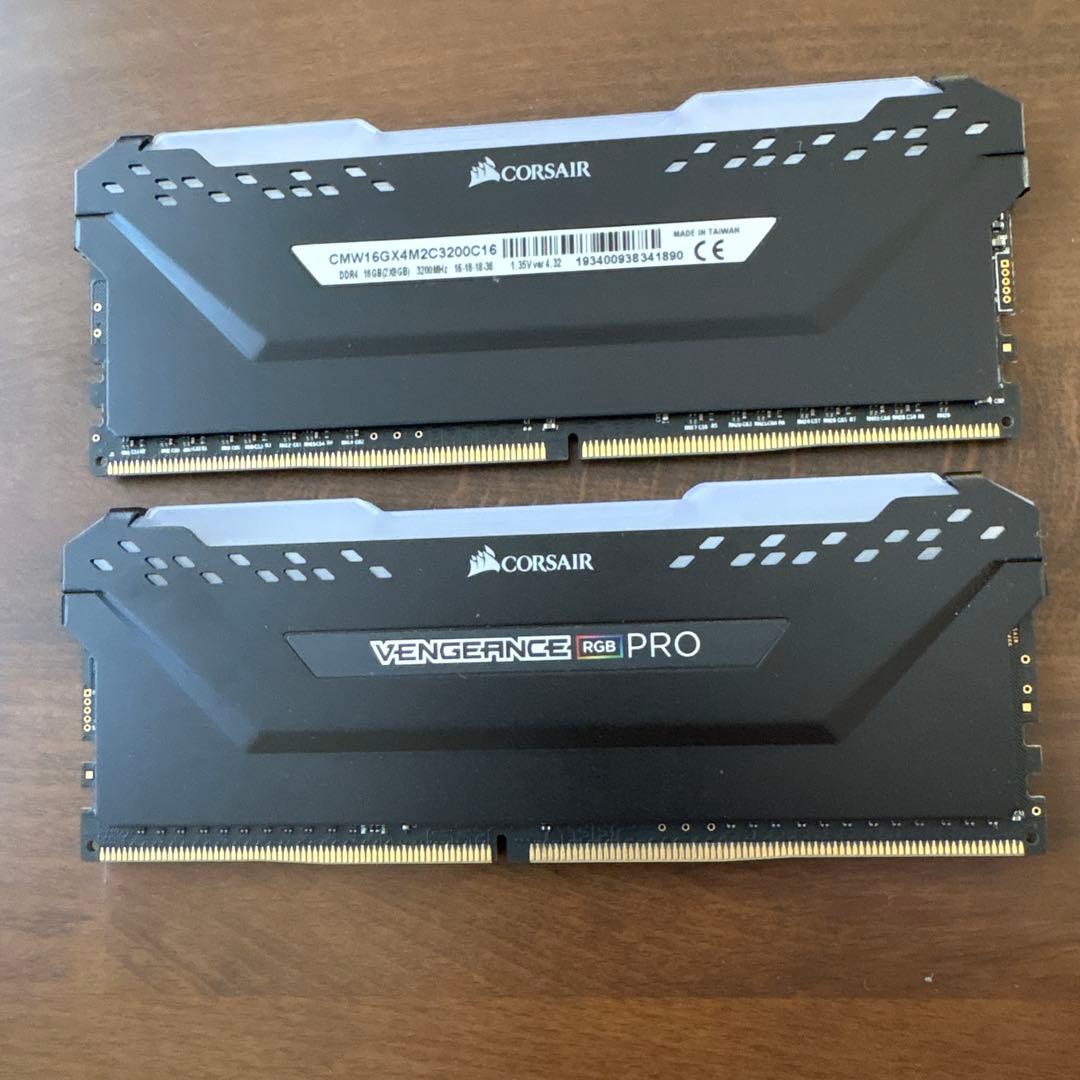 値下げ可 CORSAIR VENGEANCE RGB PRO 16GB DDR4