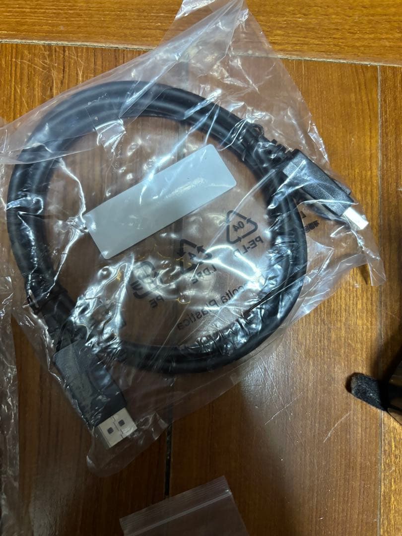 MSI 湾曲ゲーミングモニター MPG 275CQRXF 27インチ