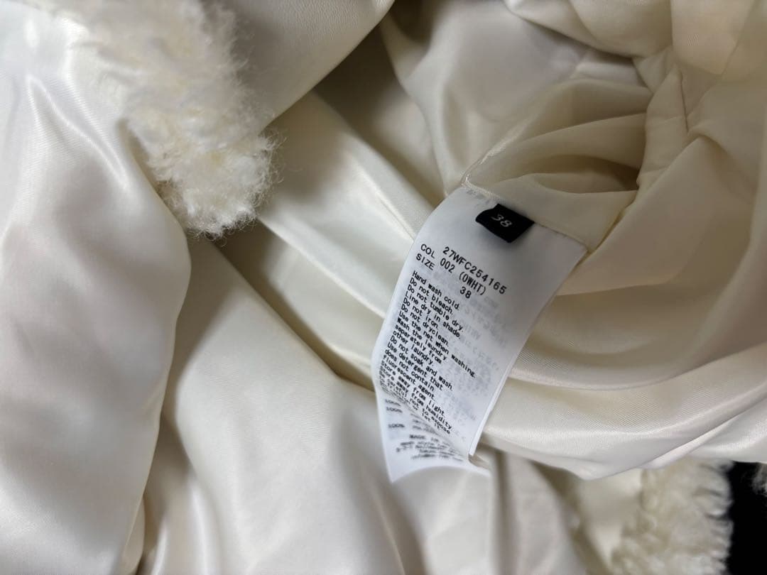 ソリン　シンセティックファー レースアップジャケット