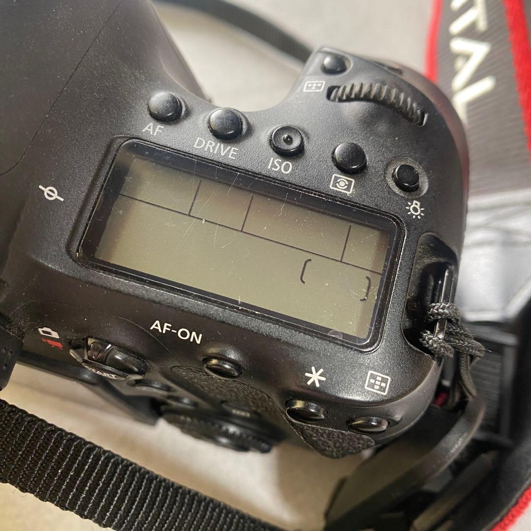canon 6DMark 2 本体　バッテリー　ストラップ