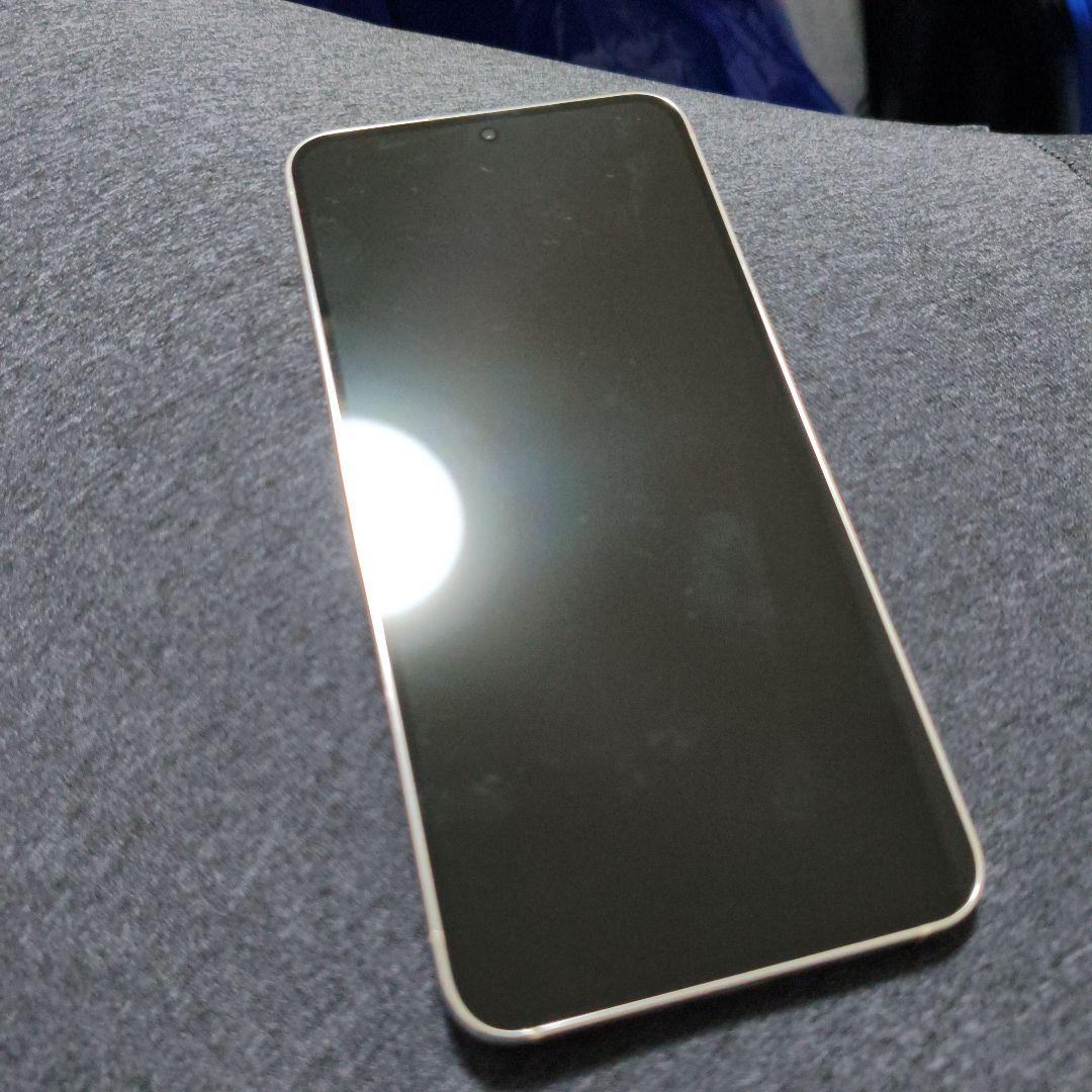 Samsung Galaxy S23 ホワイト 本体