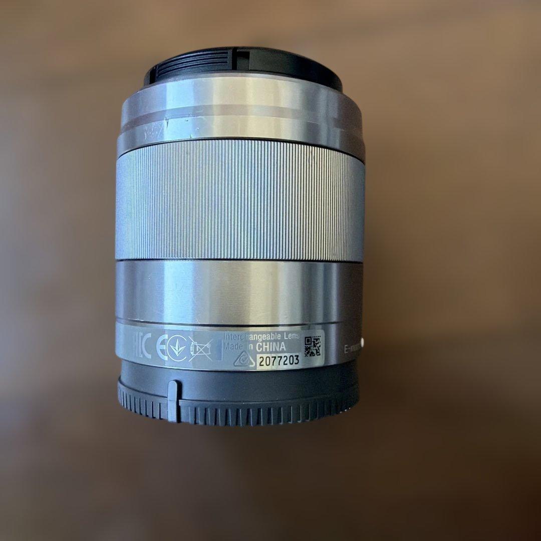 SONY E50mm F1.8 OSS レンズ