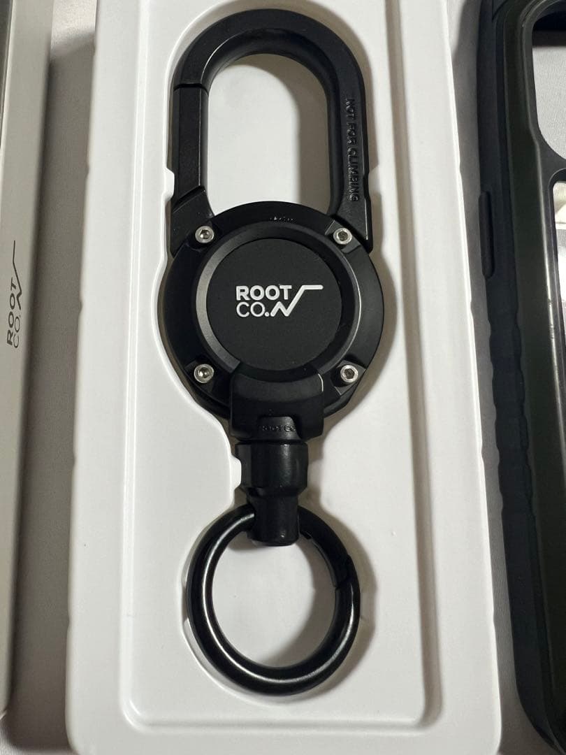 ROOT CO. ルートコー iPhone14Pro用ケースとマグリールセット