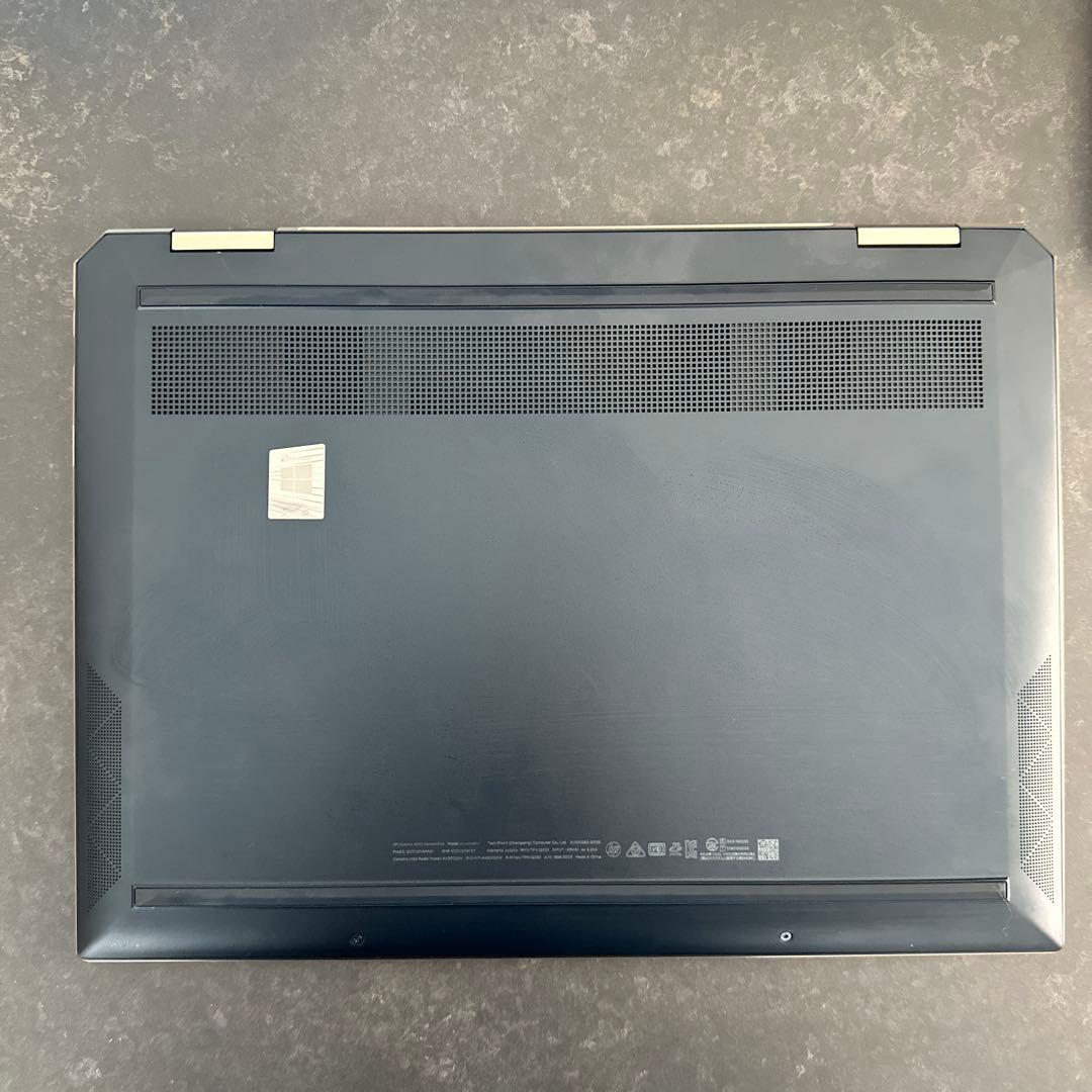 HP Spectre x360 Corei7 1TBSSD 16Gメモリ