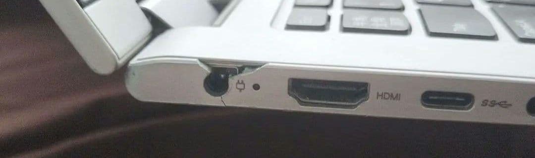 【画面タッチ機能、指紋認証】　Lenovo ideapad c340