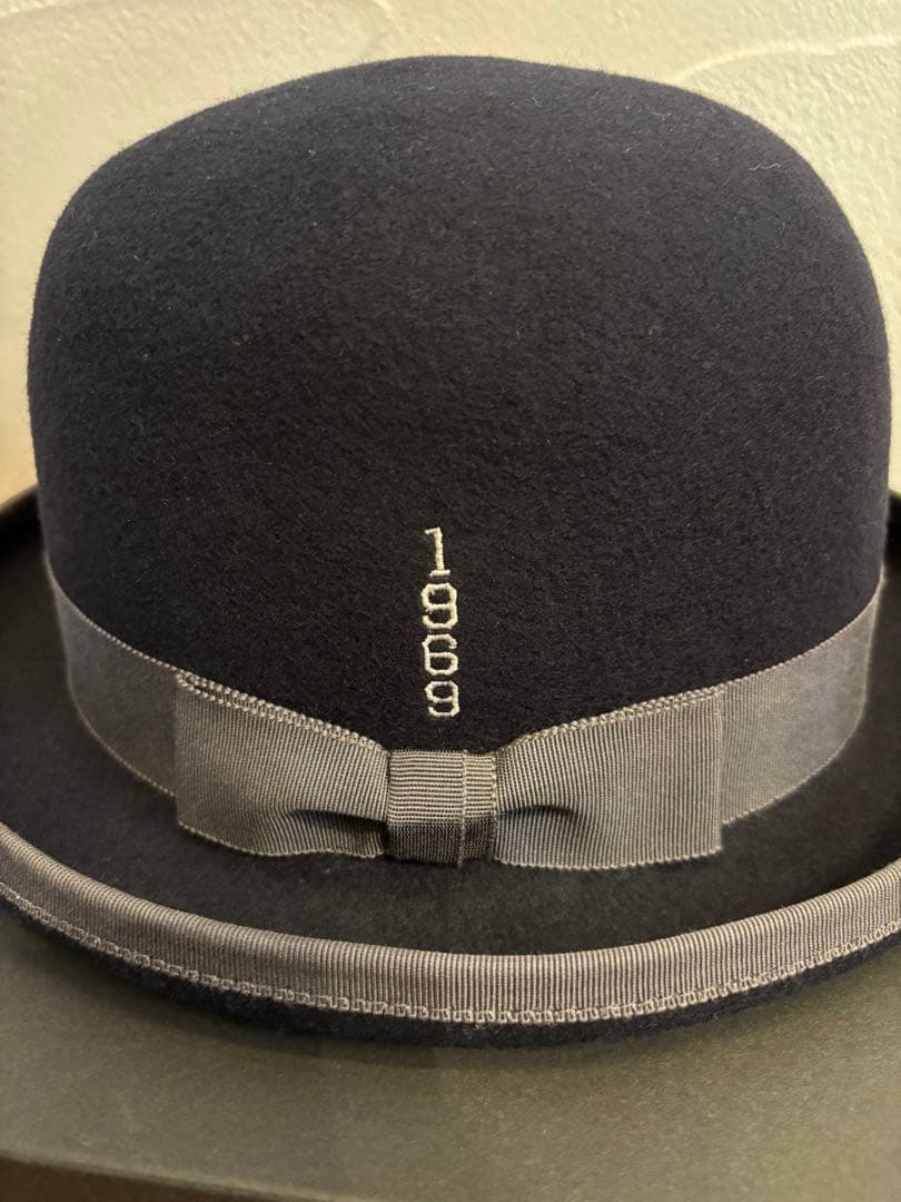 neighborhood ラビットファーハット