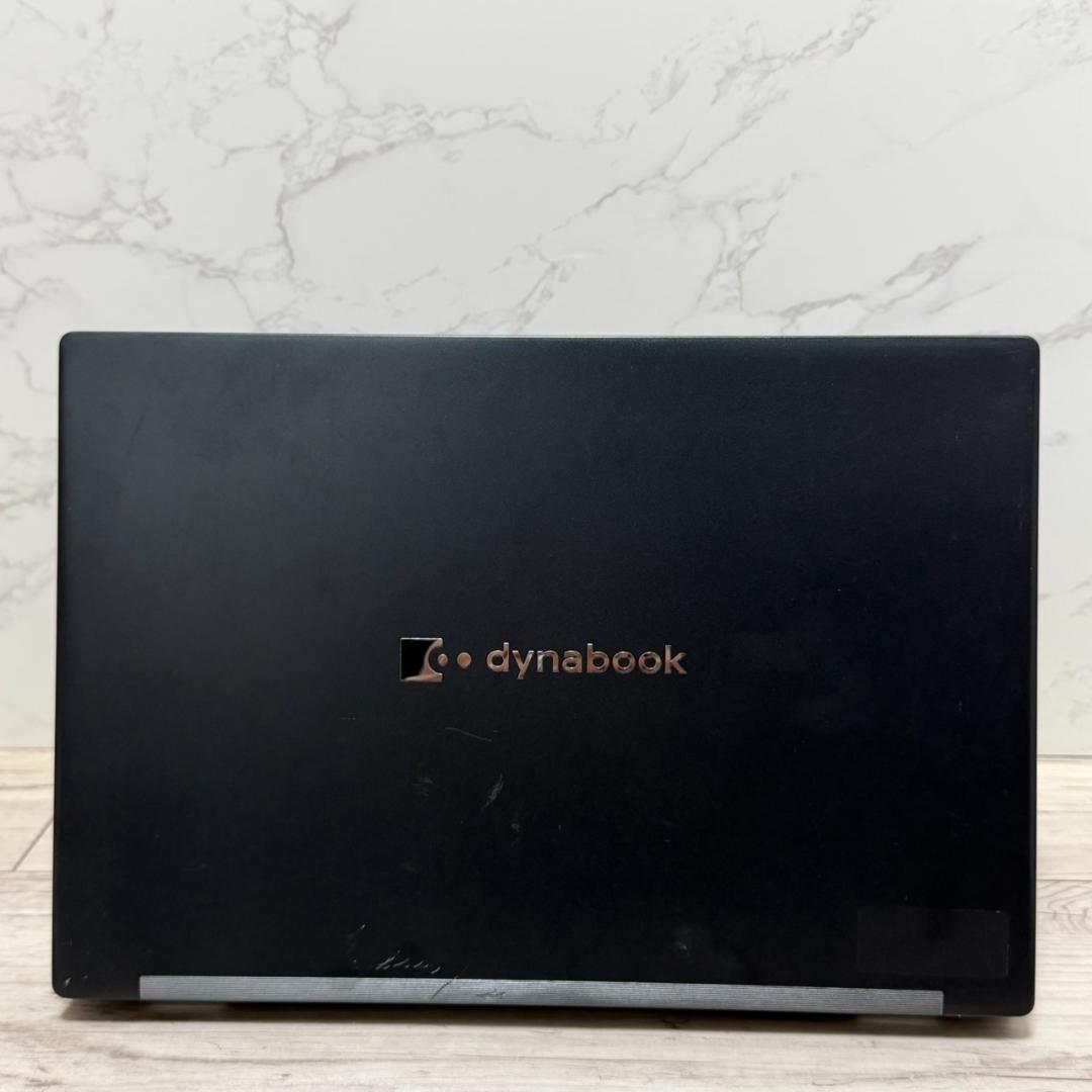軽量コンパクト B5ノート Dynabook G83/HS 16GB 256GB