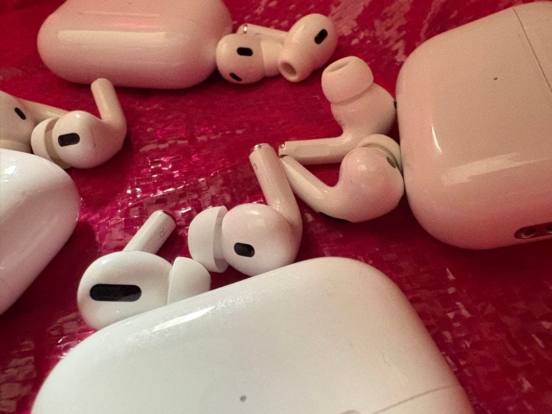 〈ジャンク品？AirPods本体4個セット☆ホワイト〉
