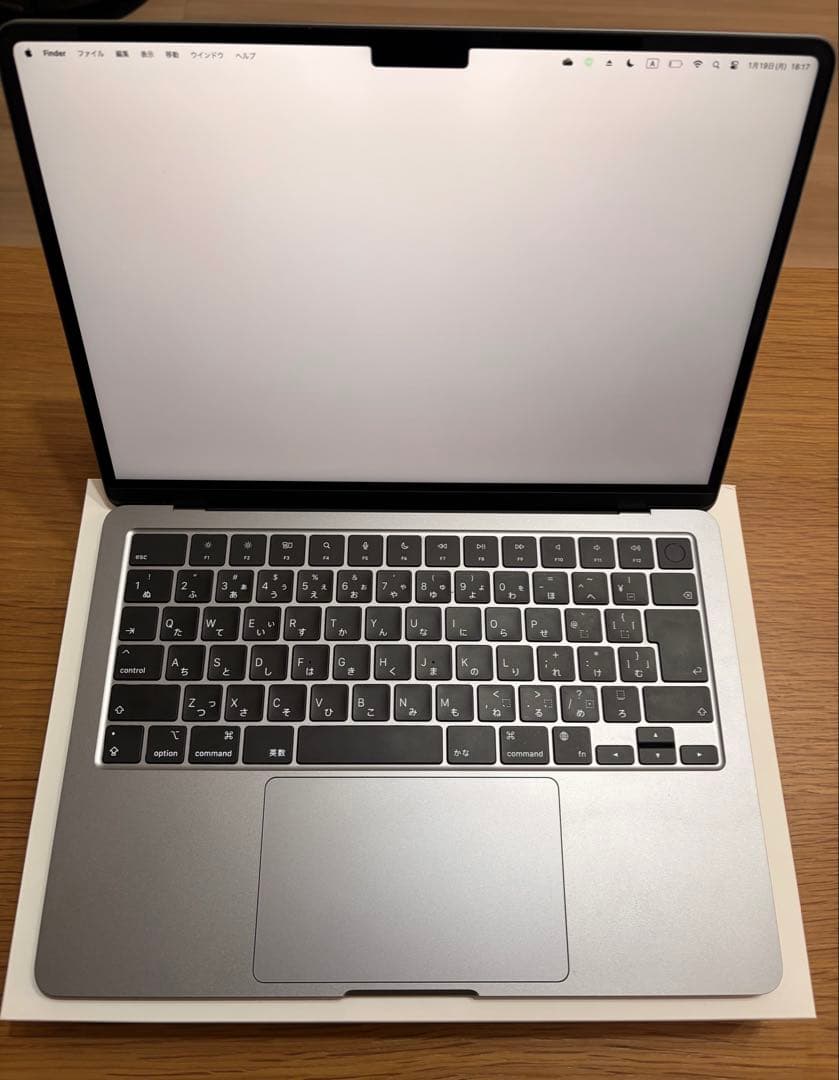 MacBookAirM3美品13インチ16GB256GB放電29回箱付
